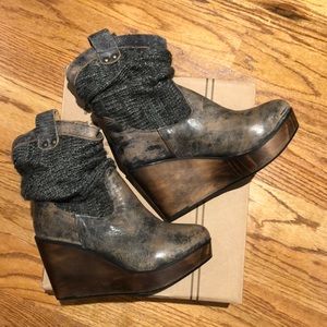 Bed Stu Bruges Black Lux Sweater Slouch Boot in a size 7-New in Box -never worn